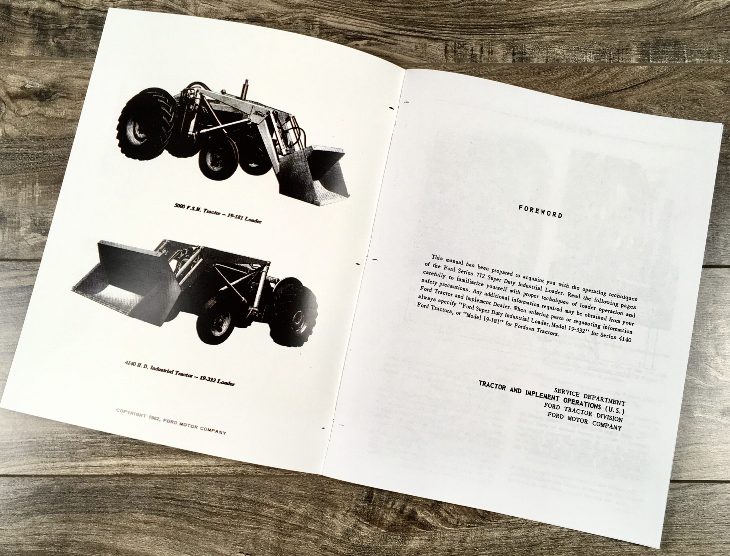 Ford Super Duty Industrial Loader Series 712 Operators Owners Operating Manual - Image 5