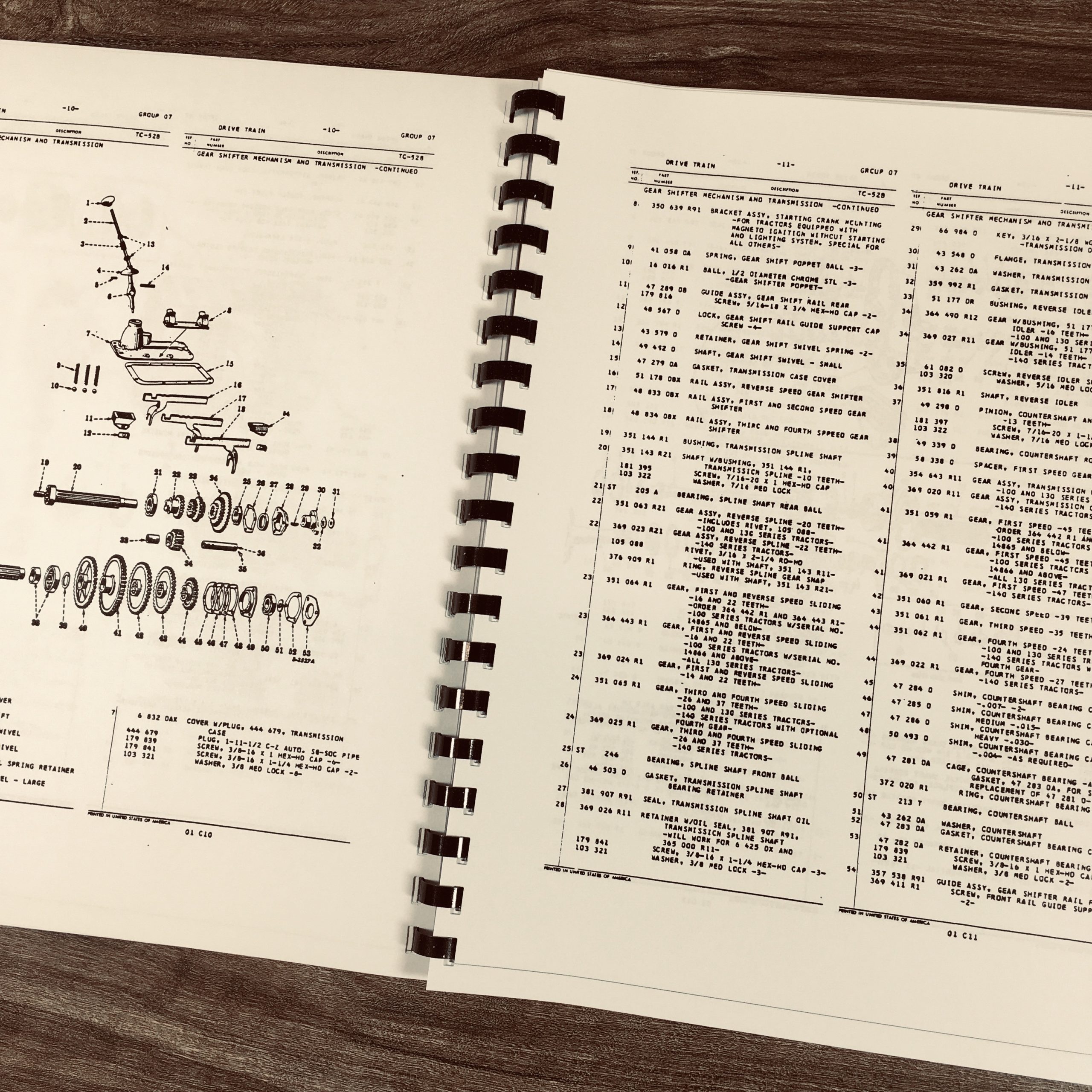 Farmall International 100 130 140 Tractor Service Manual Parts Catalog Shop Book - Image 15