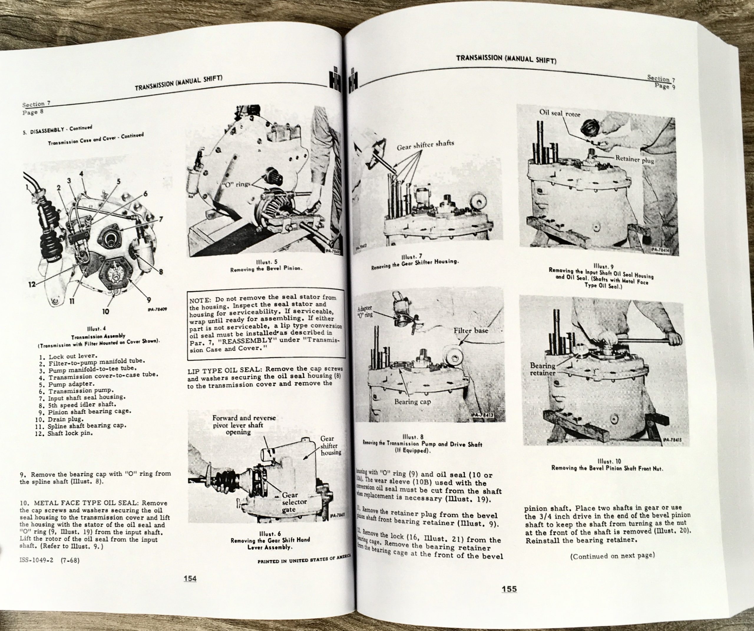 International 175B Crawler Loader Tractor Service Parts Operators Manual Set - Image 25