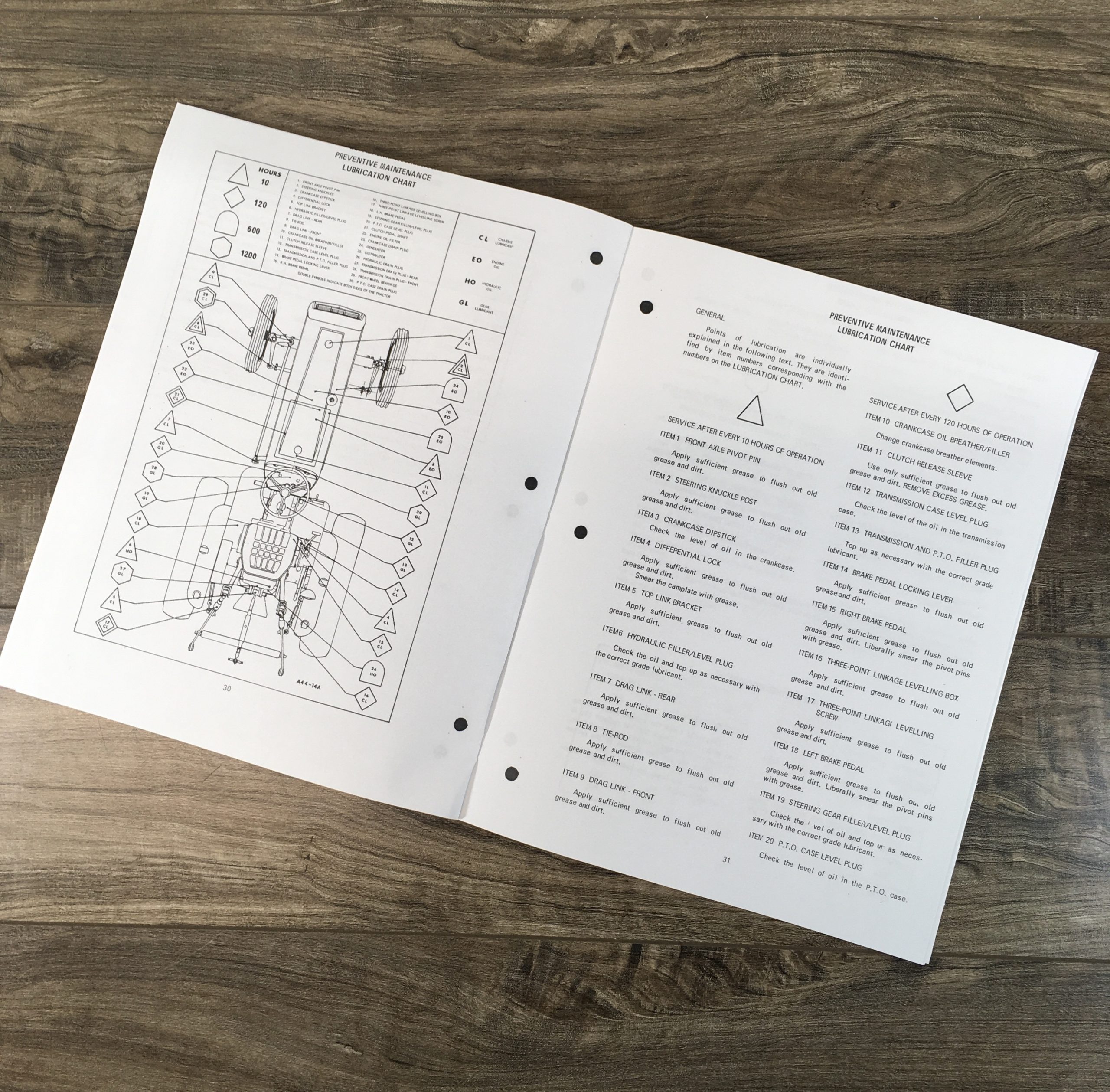 International 354 2300 Tractor Owners Operators Manual Maintenance Controls - Image 7