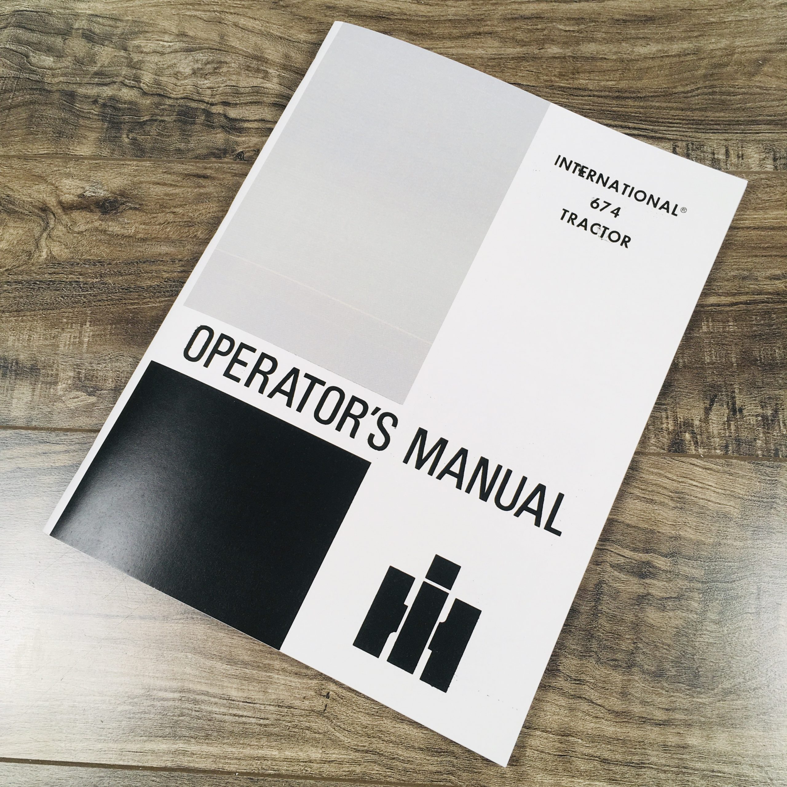 International 674 Gas Tractor Service Parts Operators Manual Engine Chassis - Image 22