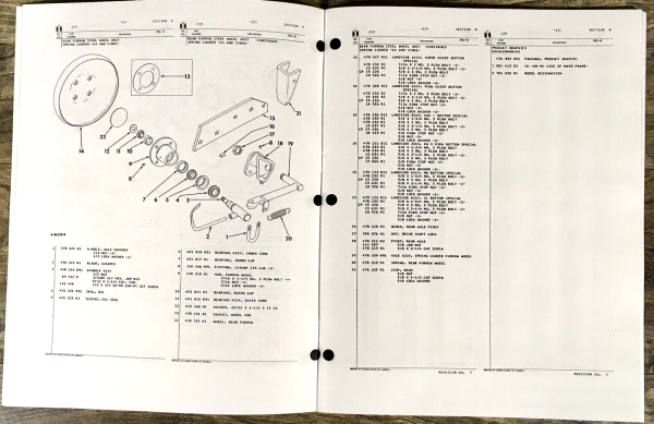 Farmall International 215 Moldboard Plow Parts Manual Catalog Book Assembly - Image 4