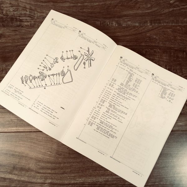 Farmall International 606 Gas Tractor Service Parts Operators Manual Set C221 - Image 10