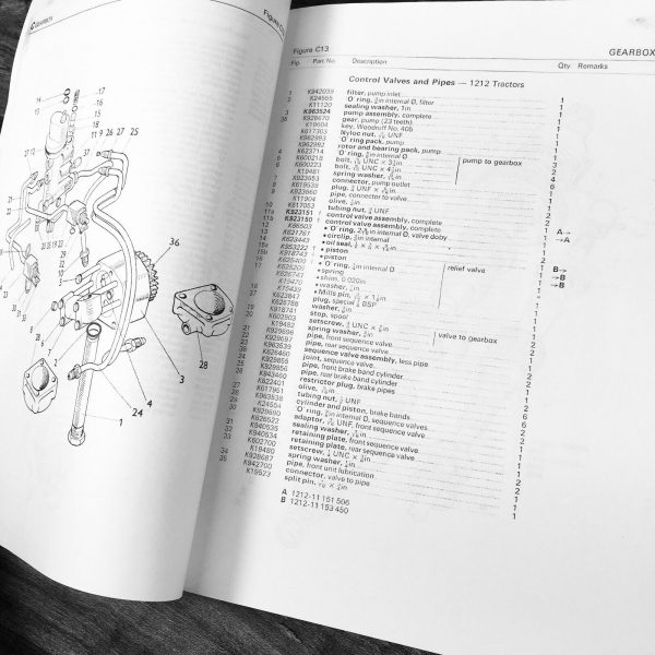 Case David Brown 1410 1412 Tractor Manual Parts Catalog Operators Owners Set - Image 11