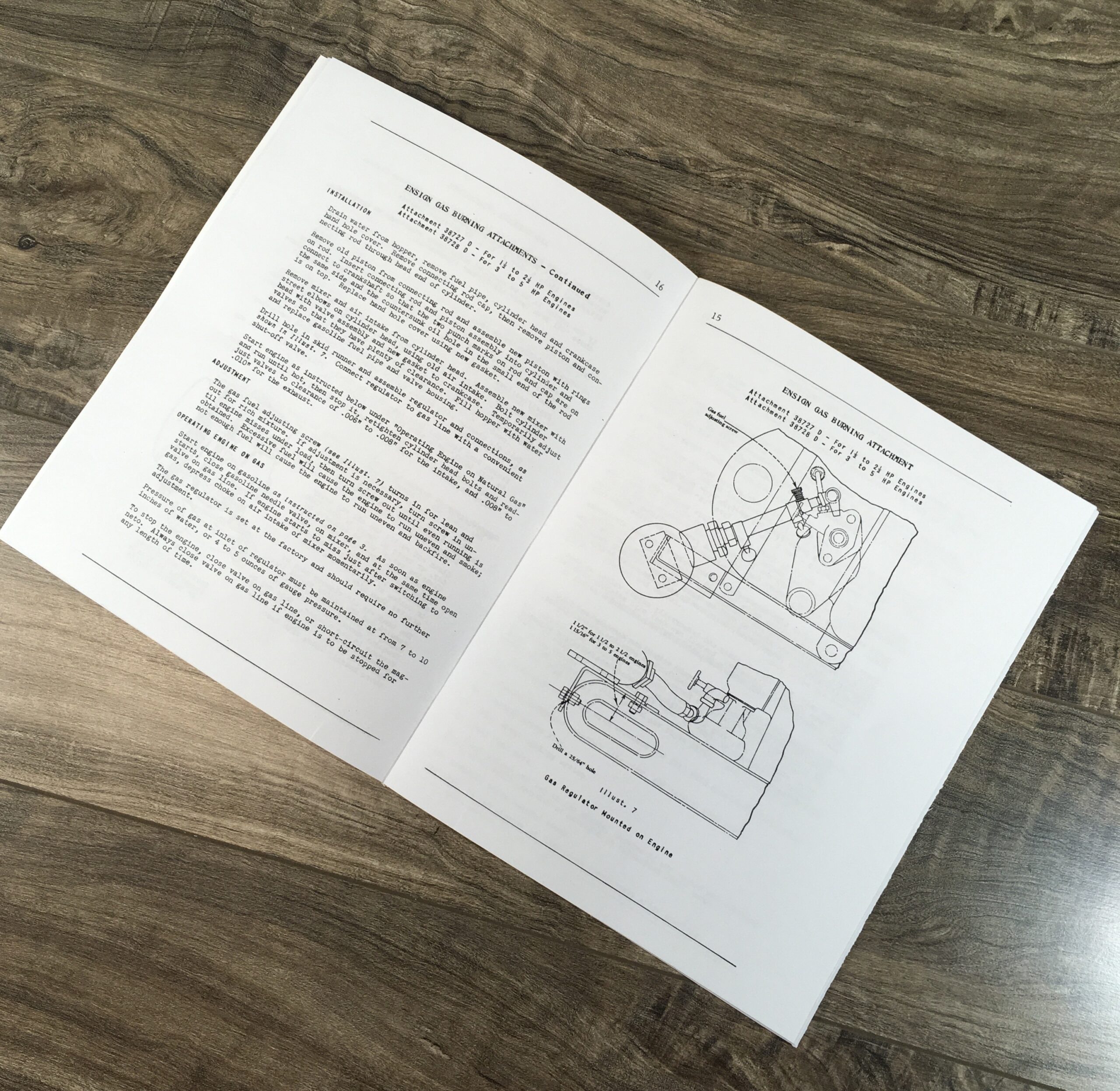 IHC 1/2 2-1/2 3 5 HP IH Model LB Stationary Engine International Owner's Manual - Image 4