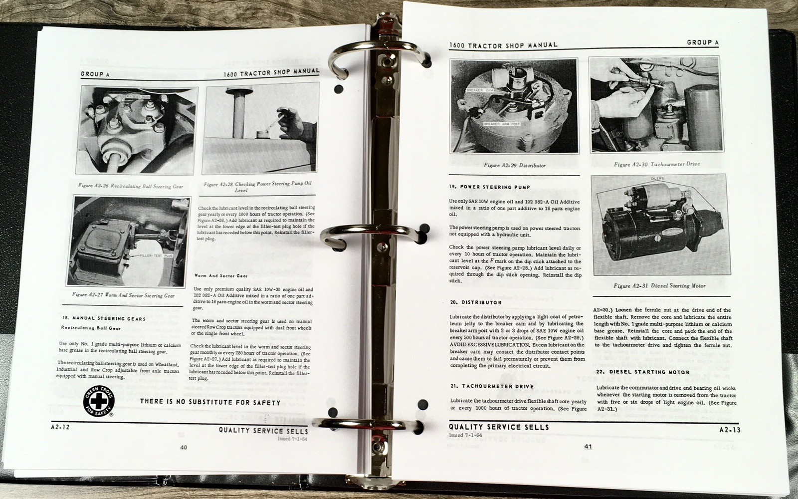 Oliver 1600 Tractor Service Parts Catalog Manual Set Repair Workshop Shop Book - Image 4
