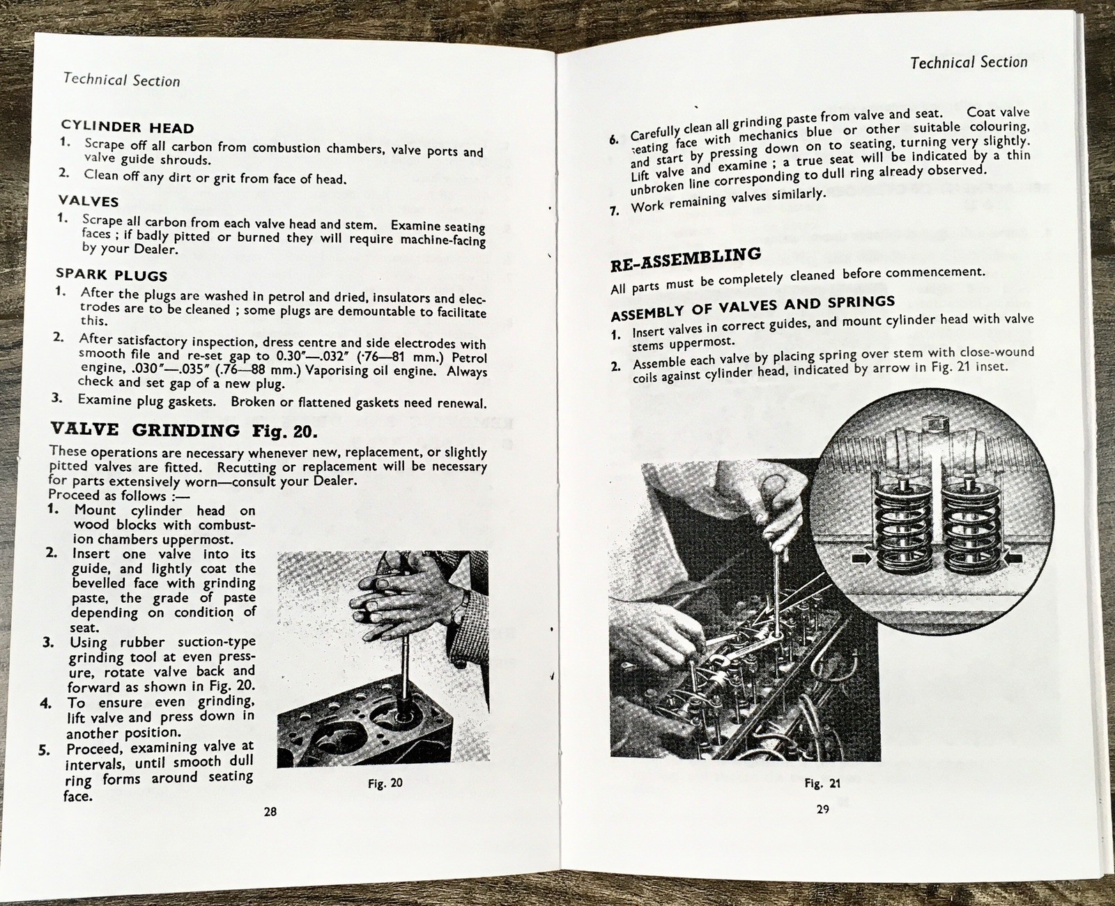 Ferguson TE-20 TE-A20 TE-C20 TE-D20 TE-E20 Tractor Service Instruction Manual - Image 4