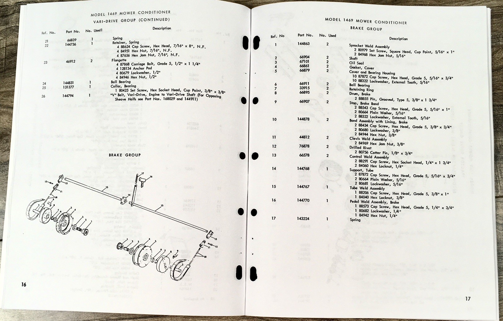 New Holland 1469 Self Propelled Mower Conditioner Parts Manual Catalog Assembly - Image 4