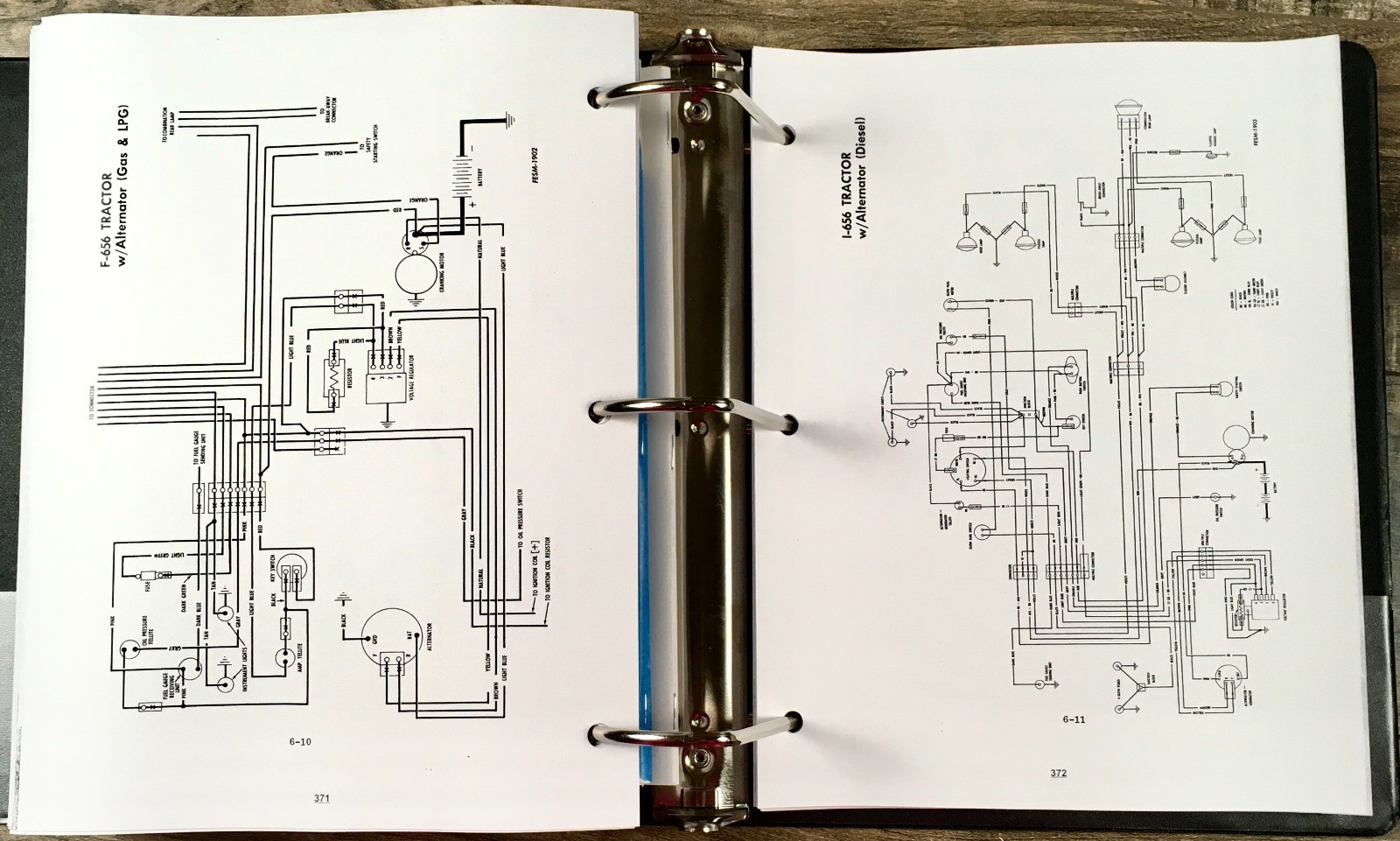 International 70 Hydro Diesel Tractor Service Parts Operators Manual Set D312 - Image 17