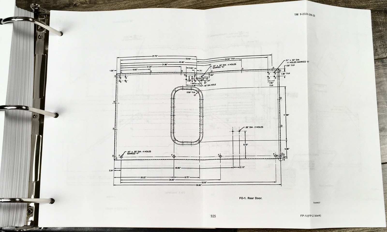 Service Manual Parts Catalog Set For M1031 1-1/4 Ton Tactical Chassis Truck - Image 4
