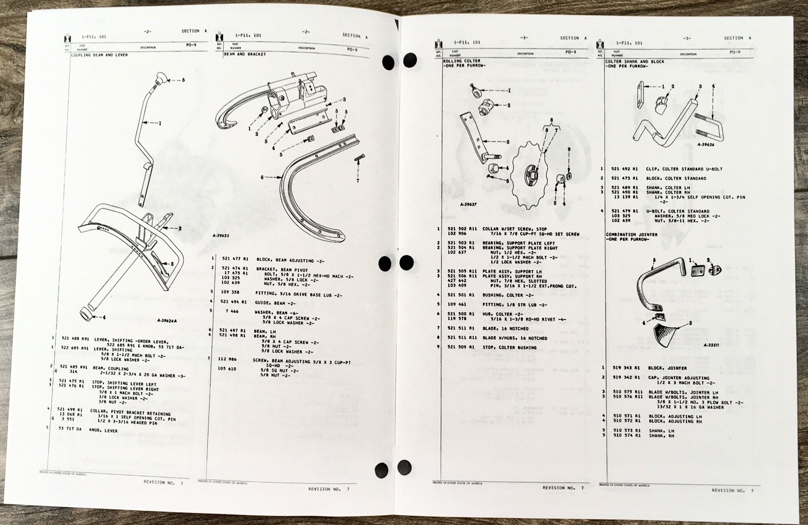 Farmall International F1-F11 101 Moldboard Plow Parts Manual Catalog Assembly - Image 3