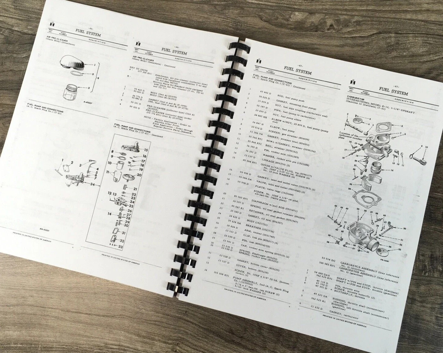 International T-6 61 Series Crawler Tractor Parts Operators Manual Set Catalog - Image 9