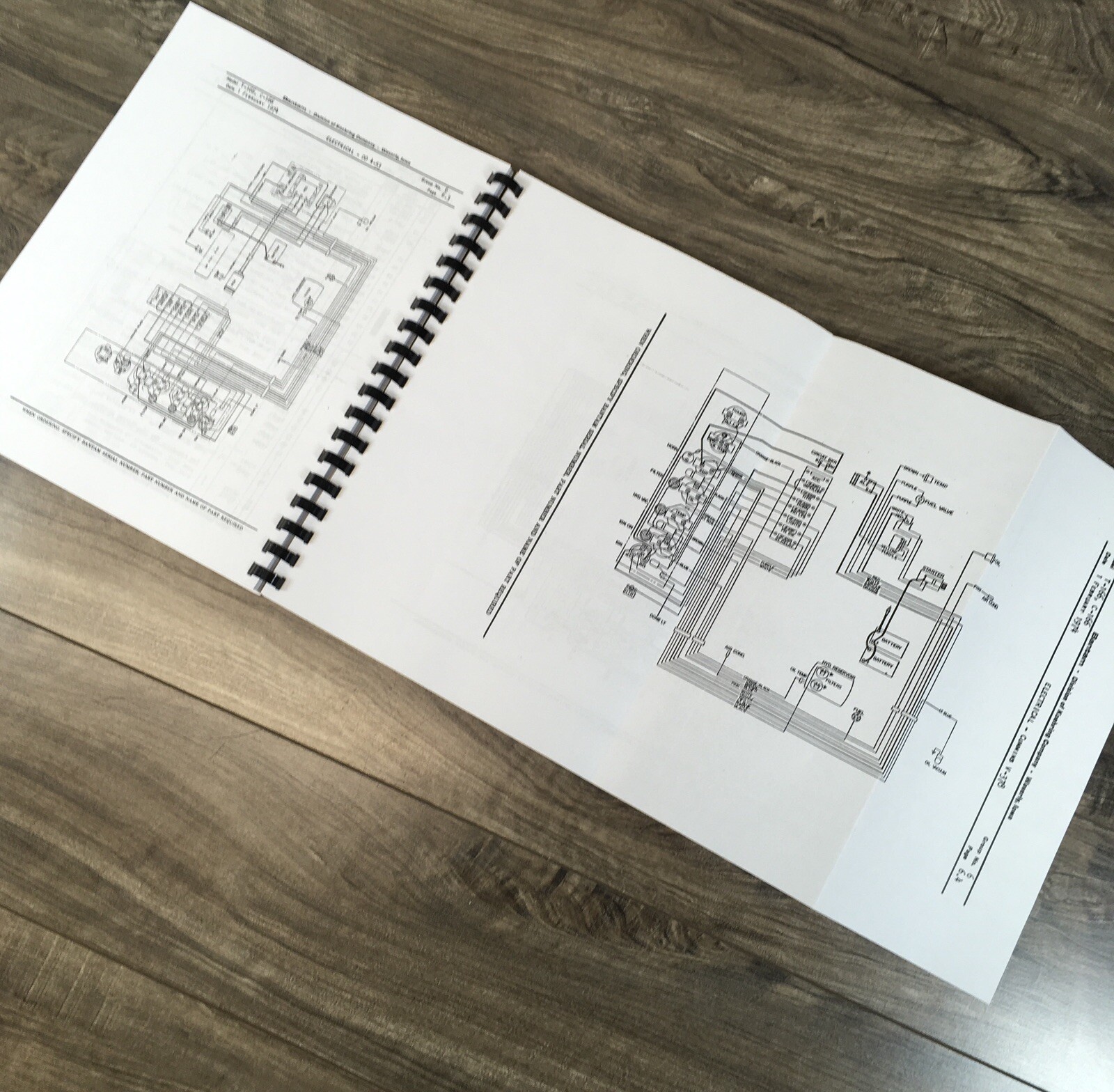 Koehring Batman C-744 Teleskoop Excavator Parts Manual Catalog Assembly Book - Image 3