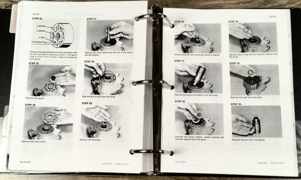 Case 1490 Tractors Service Manual Parts Catalog Operators Owners Repair Shop Set - Image 24