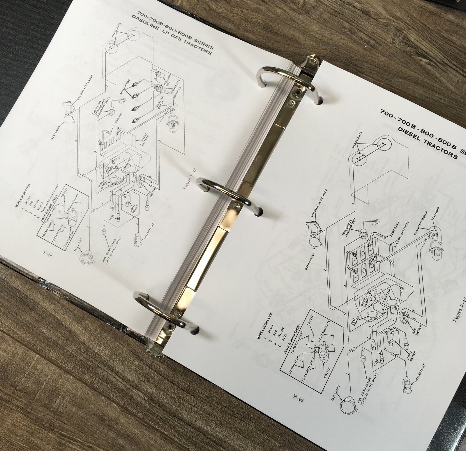 Case 700B 710B 711B 712B 713B Gasoline Tractor Service Manual Parts Operators - Image 5