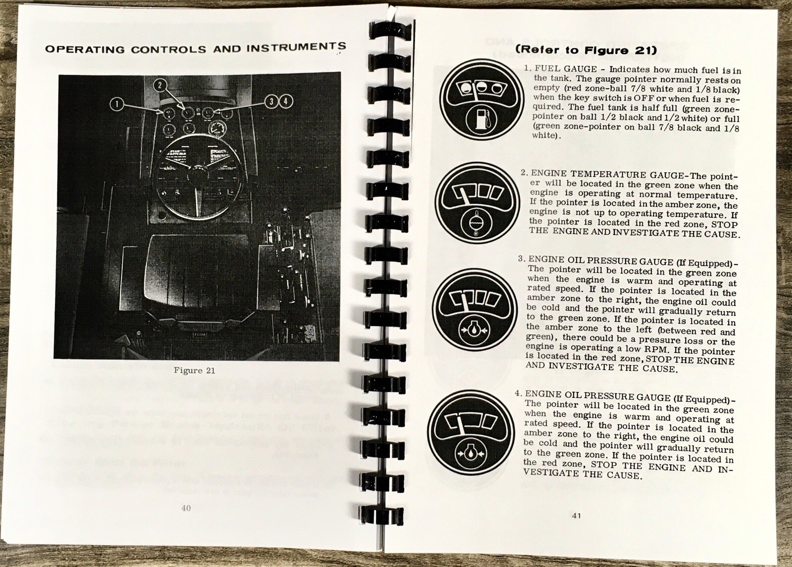 Case 970 Tractor Parts Catalog Operators Manual Owners Book Set Prior to 8675001 - Image 10