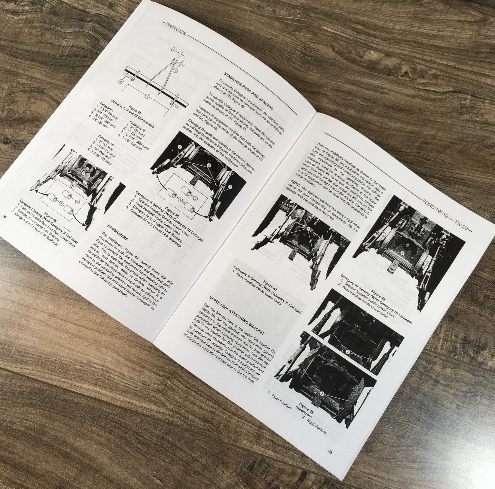 Ford Tw-10 Tw-20 Tractor Operators Owners Manual Maintanence Operation Lube - Image 4